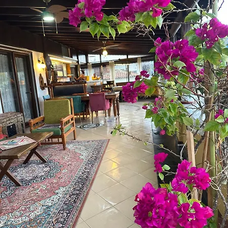 Saint Johns Hill Boutique Ephesus *