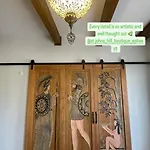 Saint Johns Hill Boutique Ephesus *